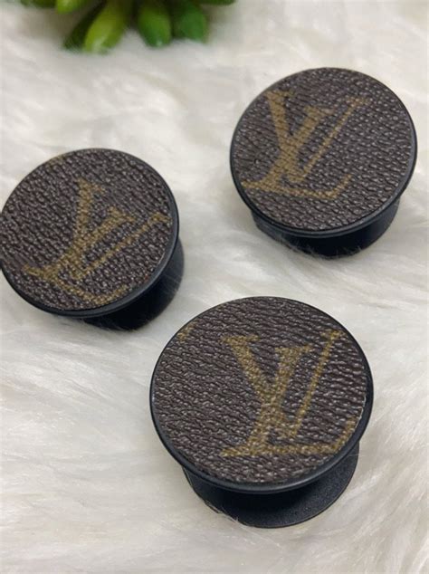 lv popsocket|Upcycled LV Popsocket – I’m in Luxe.